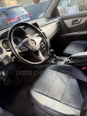 Mercedes-Benz GLK-Class 2009 Maroon