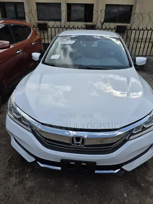 Honda Accord LX 4dr Sedan FWD (2.4L 4cyl 2A) 2016 White