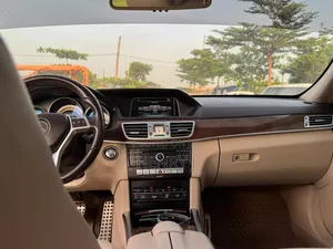 Mercedes-Benz E350 2012 Black