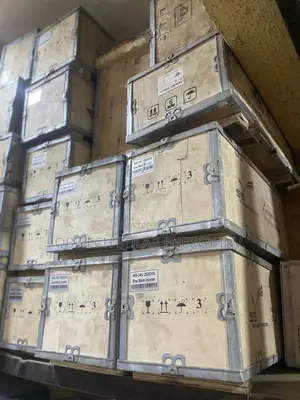 2.5KVA 24V W9 Hybrid Solar Inverter