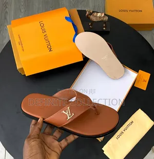 LOUIS VUITTON High Quality Slippers