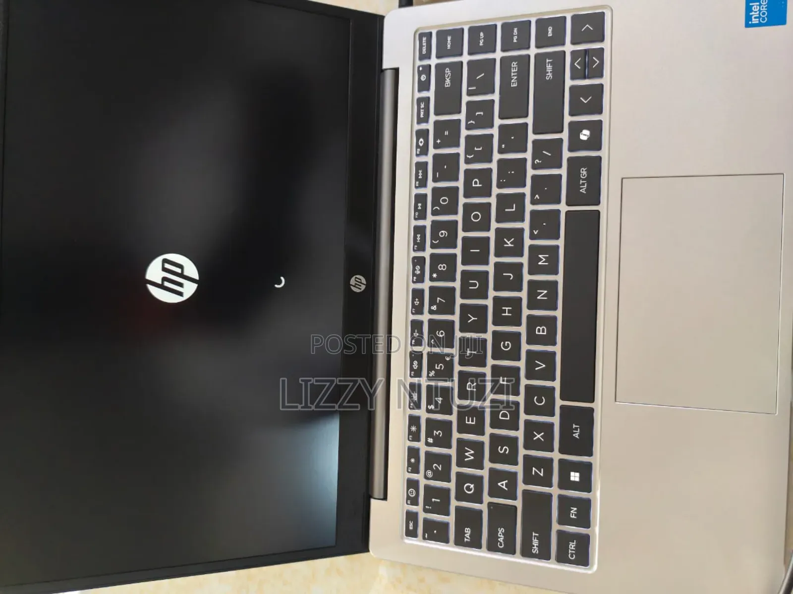 New Laptop HP 240 8GB Intel Core i3 SSD 512GB