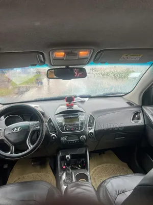 Hyundai Ix35 2012 Brown