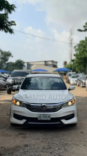 Honda Accord 2016 White