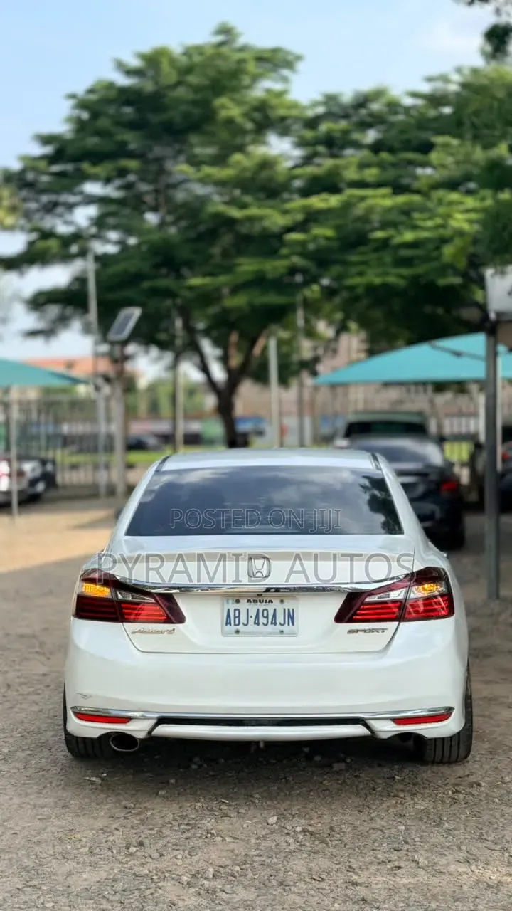 Honda Accord 2016 White