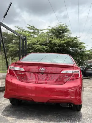 Toyota Camry SE 4dr Sedan (2.5L 4cyl 6A) 2013 Maroon