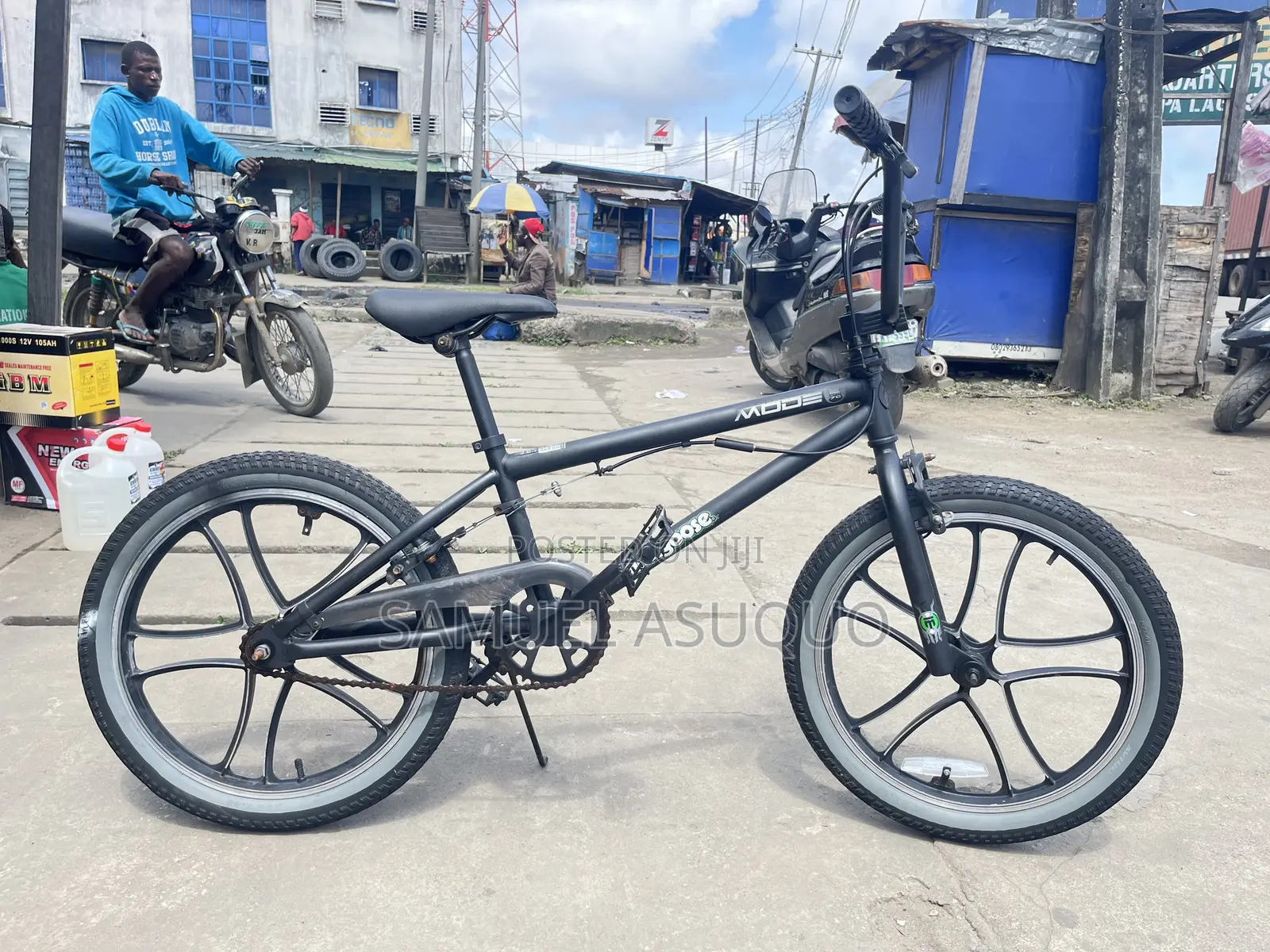 Mongoose Alloy Wheel