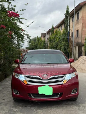 Toyota Venza 2012 Red
