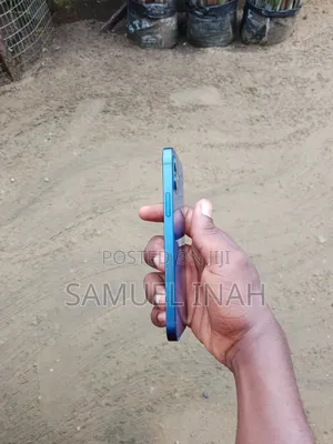 Apple iPhone 12 64 GB Blue