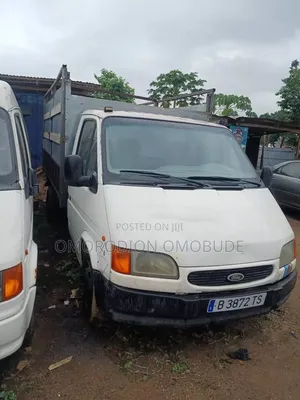 Ford Transit 2000 White