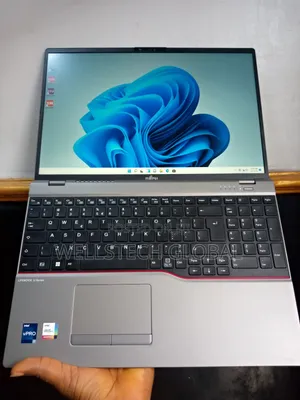 Laptop Fujitsu Lifebook U7613 16GB Intel Core i7 SSD 512GB