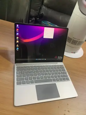 Laptop Microsoft Surface Go 8GB Intel Core i5 HDD 256GB