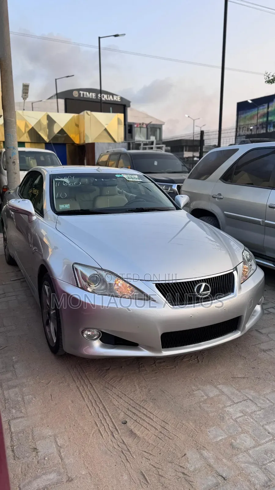 Lexus IS 250 C 2010 Silver