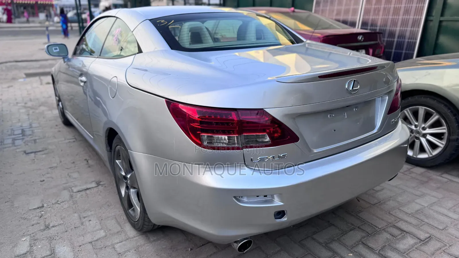 Lexus IS 250 C 2010 Silver