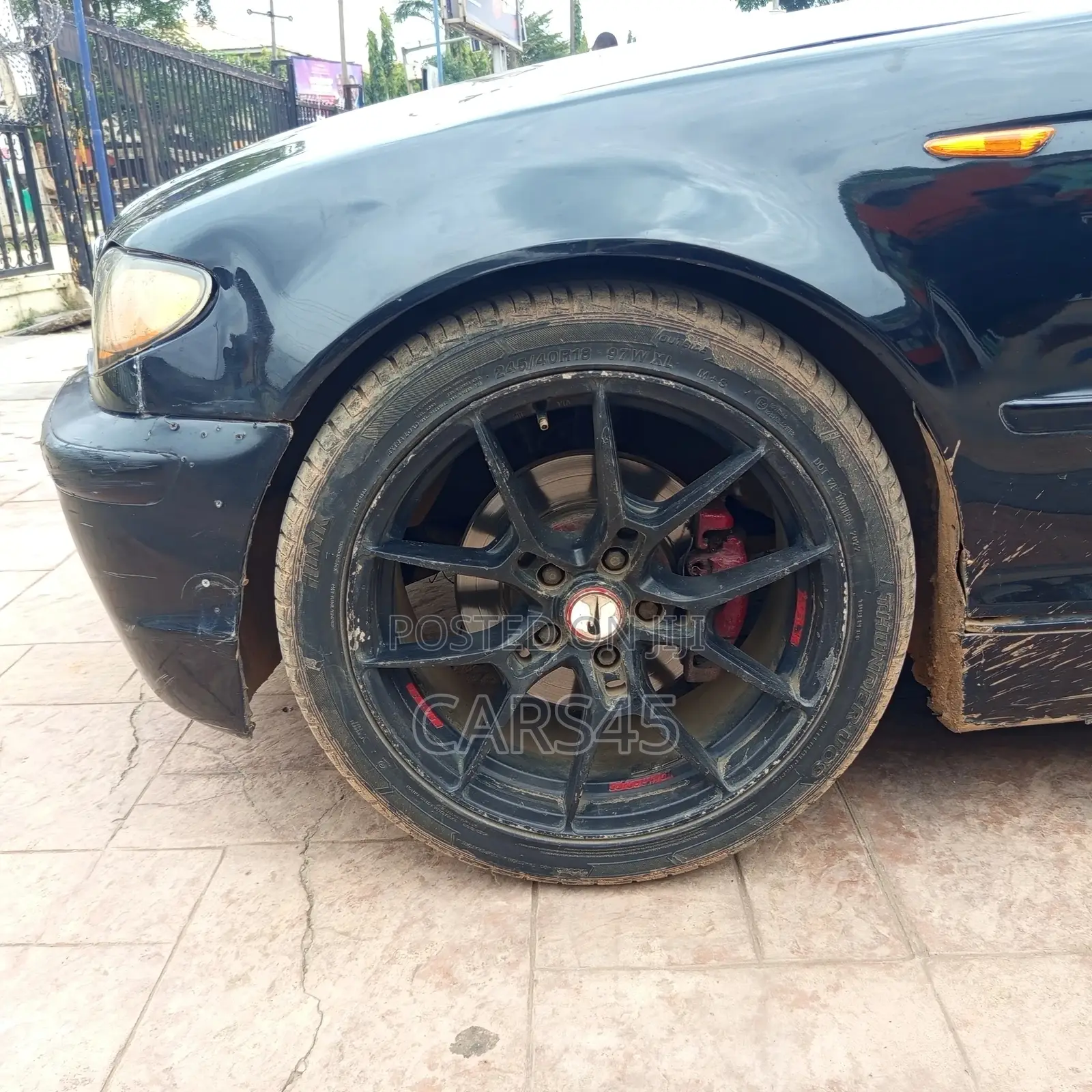 BMW 325i 2002 Black
