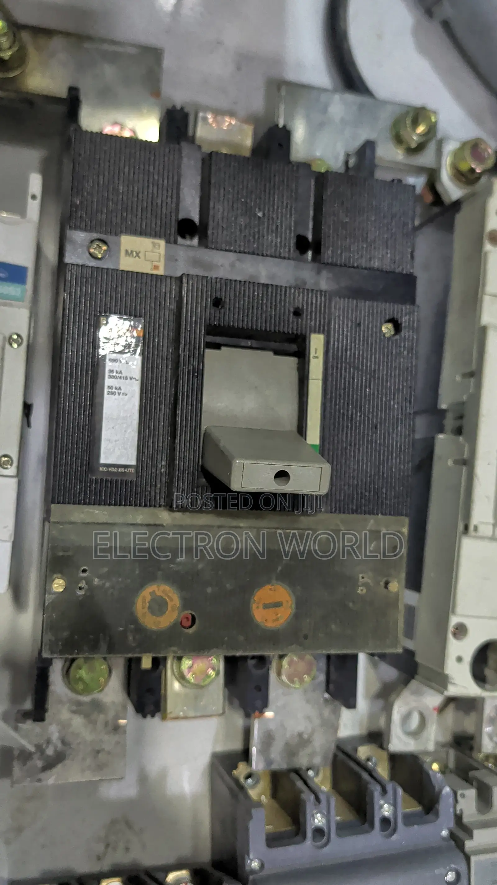 Industrial Circuit Breaker