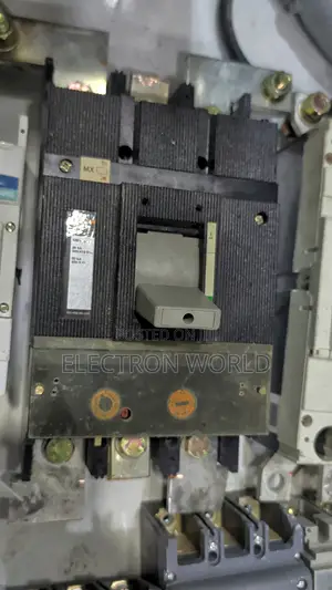 Industrial Circuit Breaker