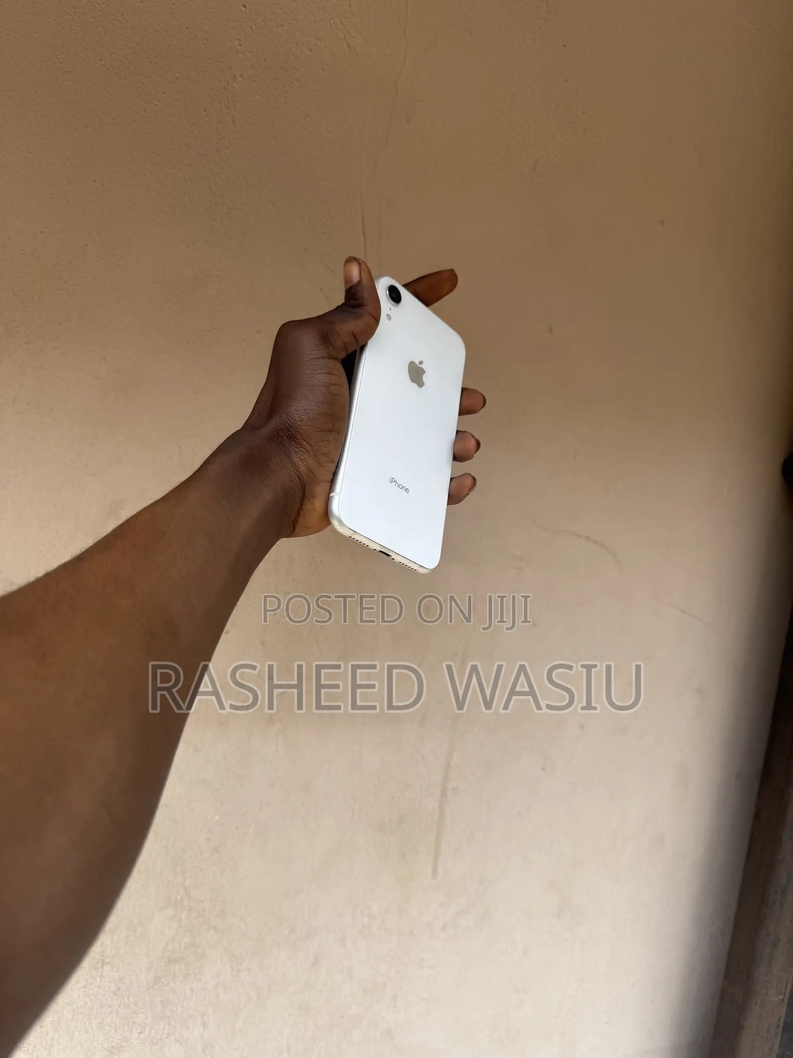 Apple iPhone XR 64 GB White