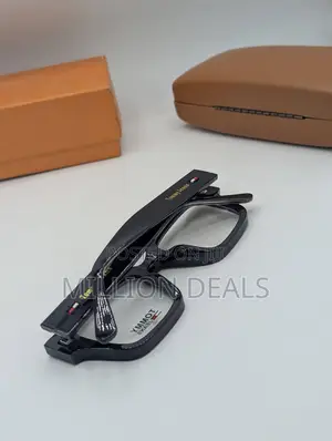 See Through Square Men Stylish Glasses