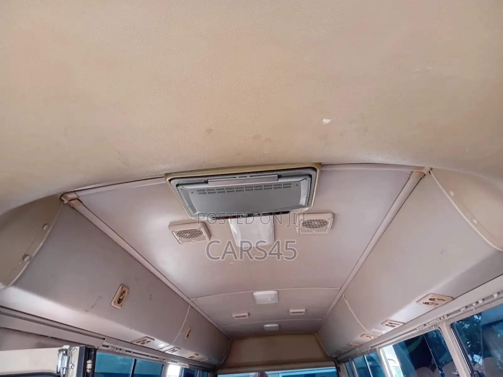 Toyota Coaster 2017 Beige