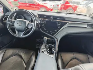 Toyota Camry 2018 Gray