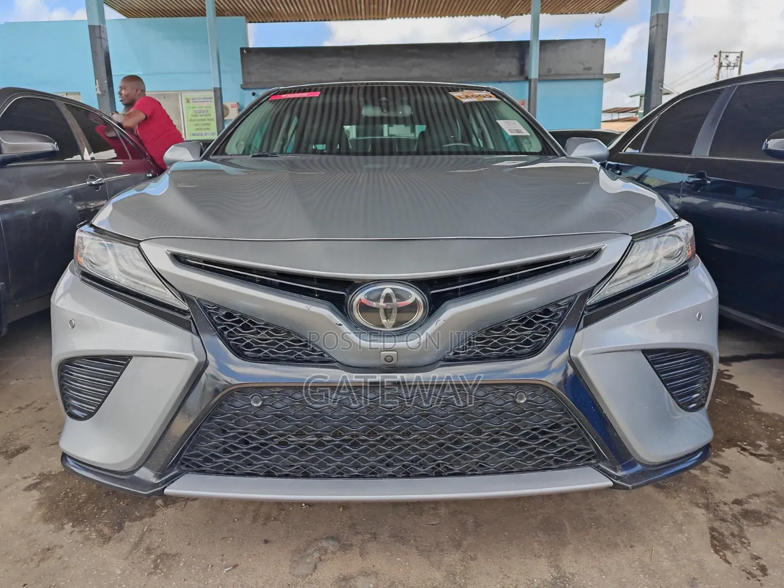 Toyota Camry 2018 Gray