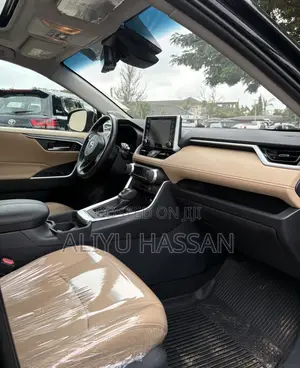 Toyota RAV4 2019 Black