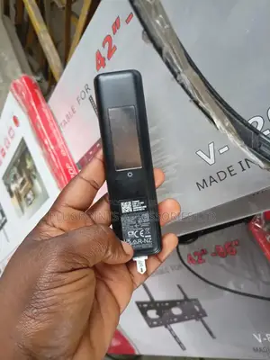 Samsung Smart TV Remote Rechargeable Solar