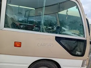 Toyota Coaster 2017 Beige