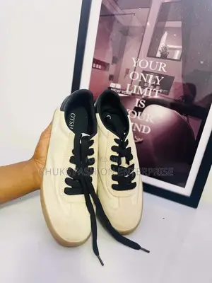 Men's Coperate Canvas