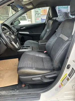 Toyota Camry SE 4dr Sedan (2.5L 4cyl 6A) 2014 White