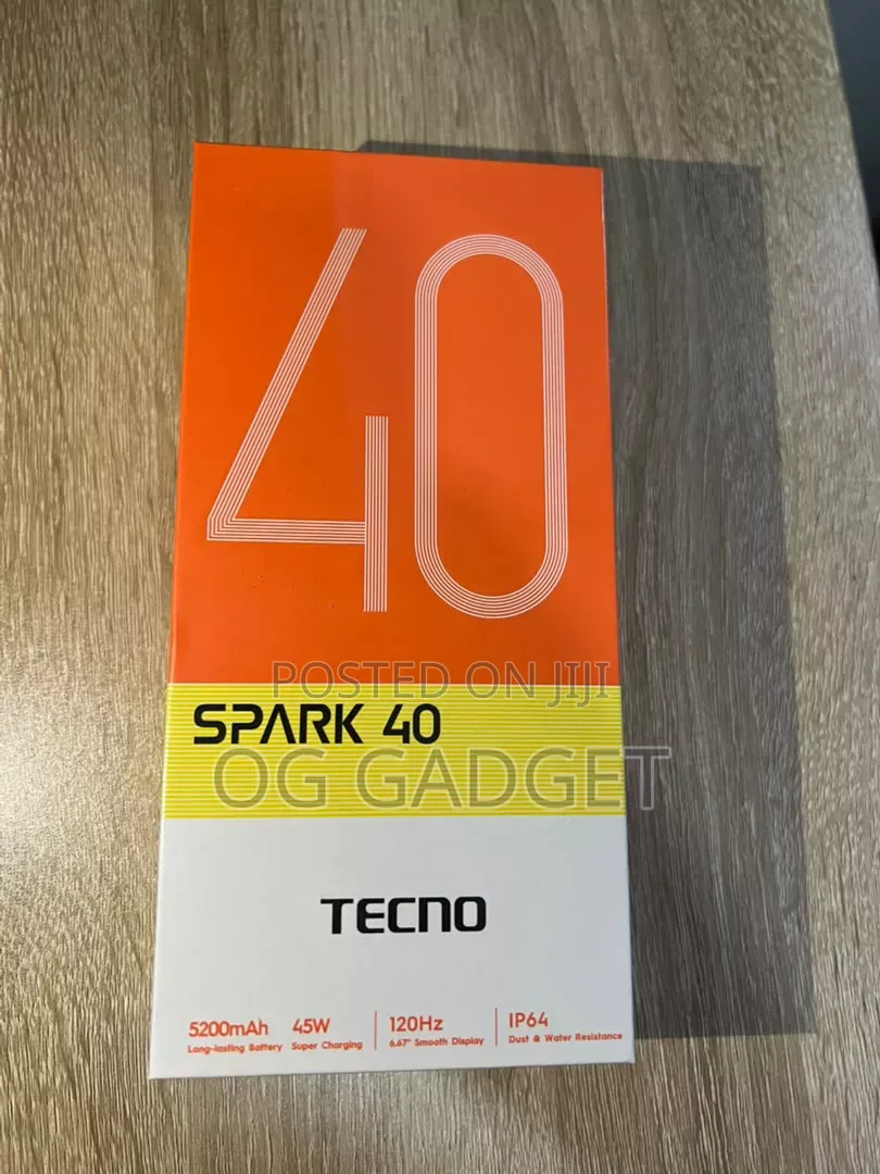 New Tecno Spark 40 256 GB Silver