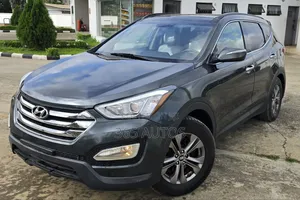 Hyundai Santa Fe Limited 4dr SUV (3.3L 6cyl 6A) 2014 Gray