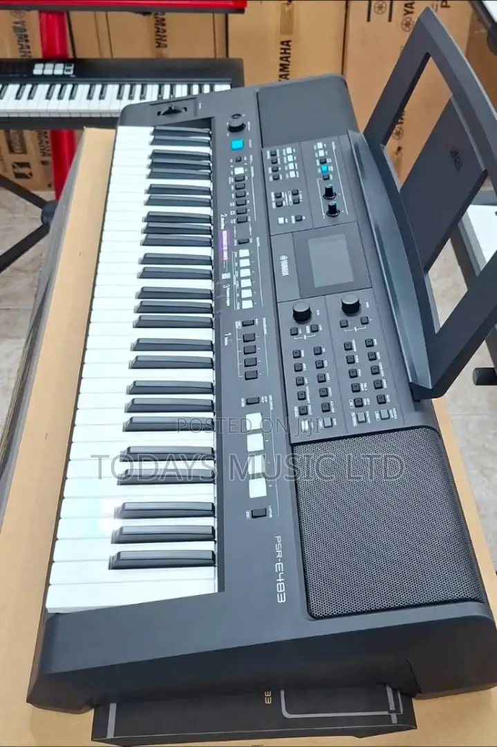 Yamaha PSR-E483 Keyboard