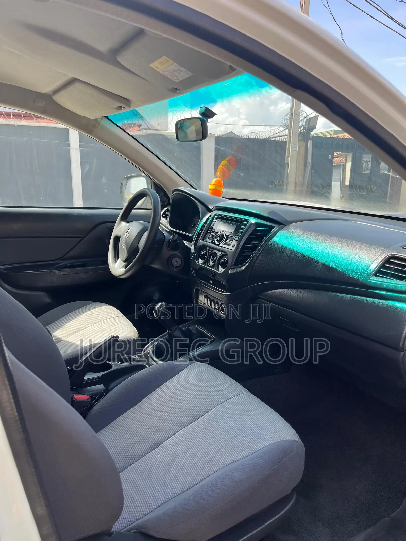 Mitsubishi L200 2019 White