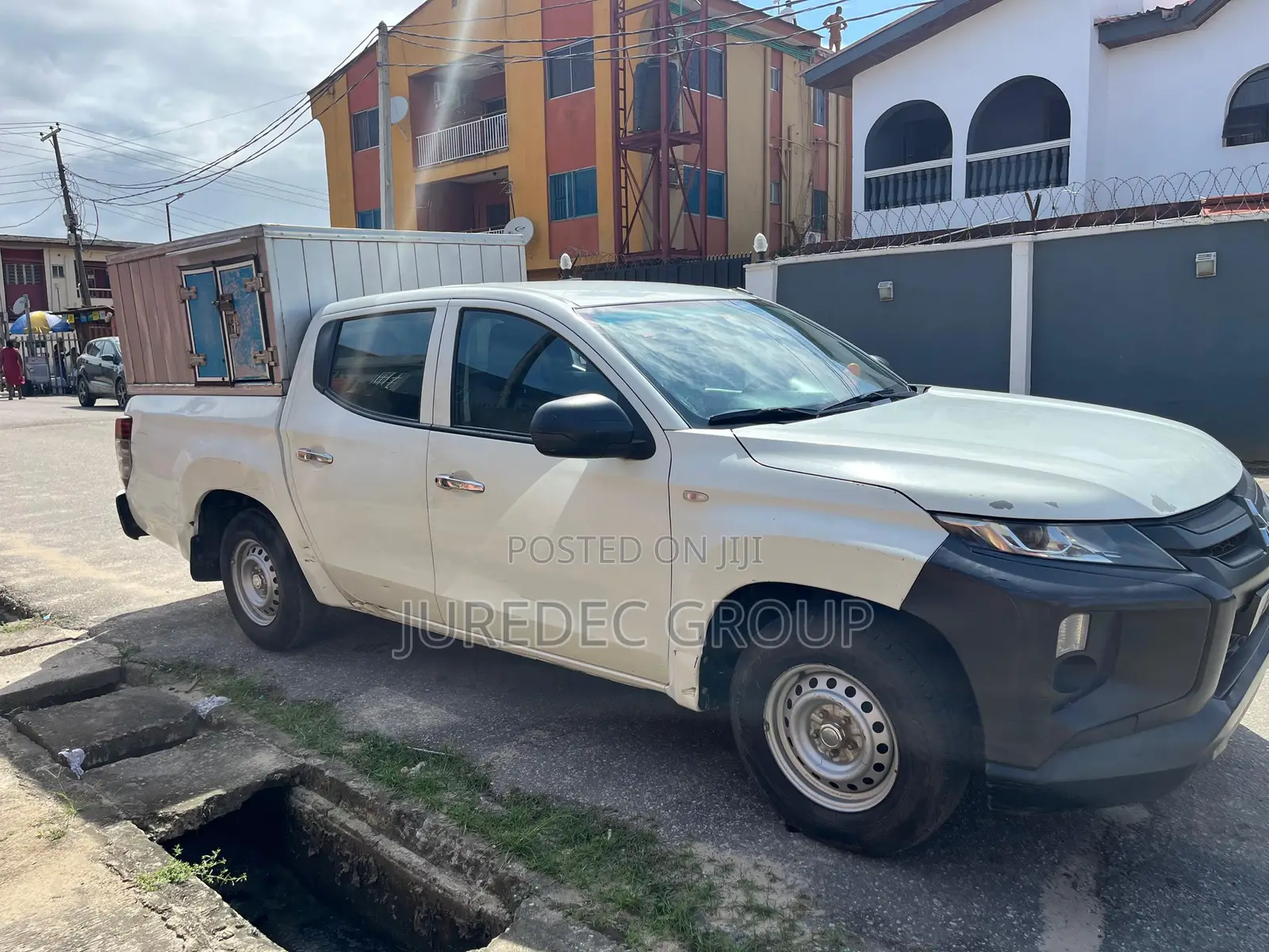 Mitsubishi L200 2019 White
