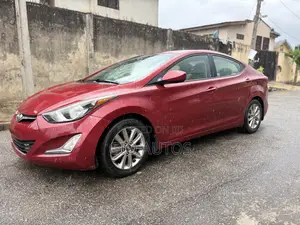 Hyundai Elantra 2015 Red