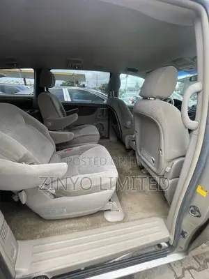 Toyota Sienna LE AWD 2006 Gold