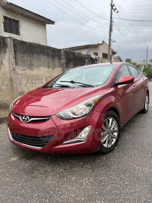 Hyundai Elantra 2015 Red