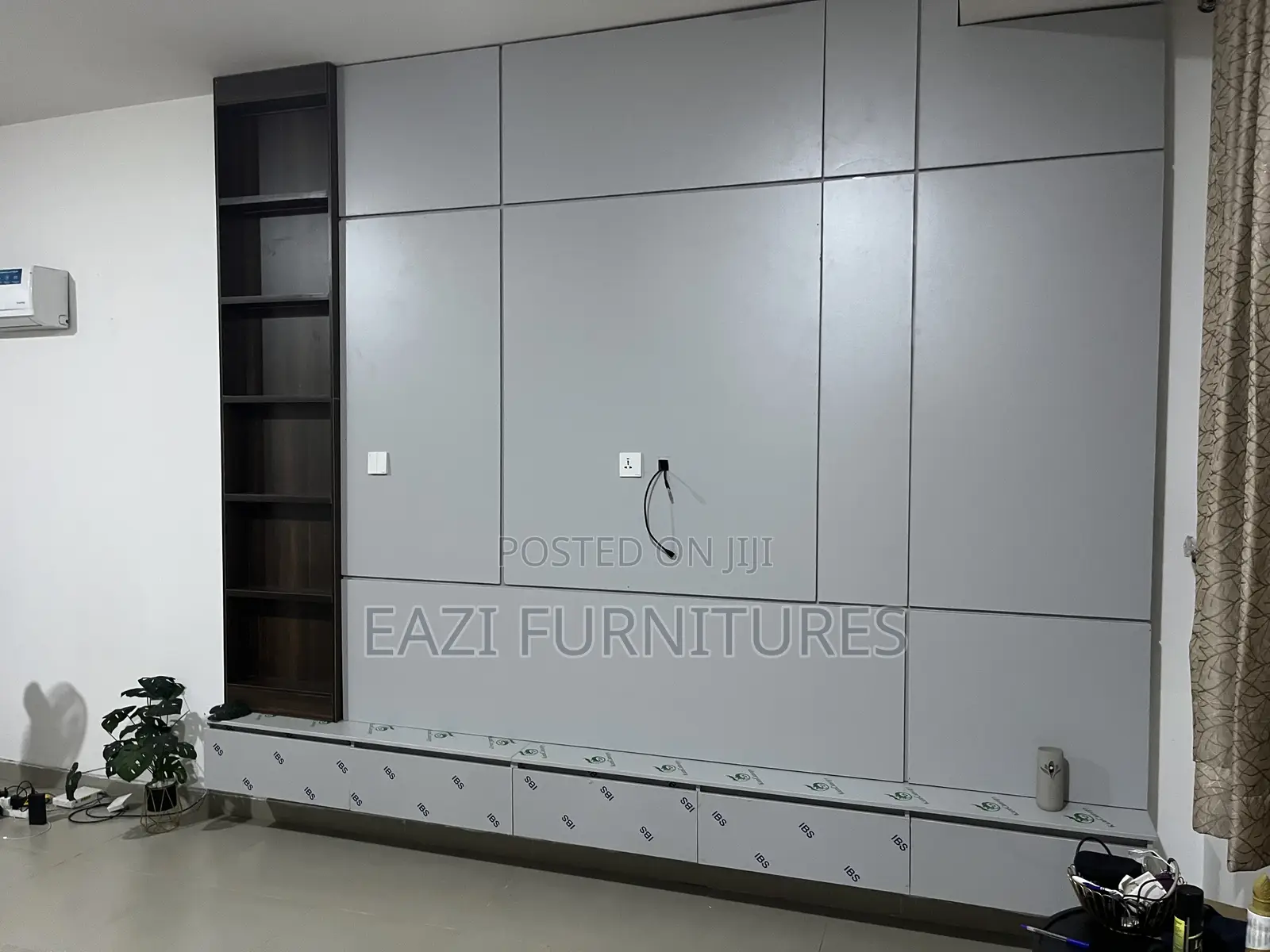 Premium TV Feature Wall Console