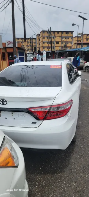 Toyota Camry 2016 White