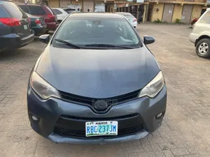 Toyota Corolla LE Eco Premium 4dr Sedan (1.8L 4cyl CVT) 2015 Gray