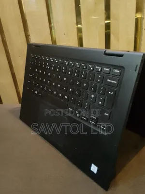 Laptop Dell Latitude 3390 2-in-1 8GB Intel Core i5 SSD 256GB