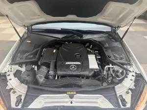 Mercedes-Benz C300 Luxury 4Matic Sedan AWD (2.0L 4cyl 7A) 2016 White