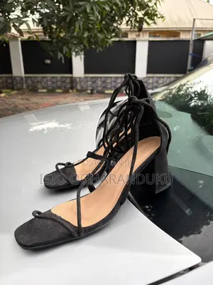 Brand New Pretty Little Thing Heels