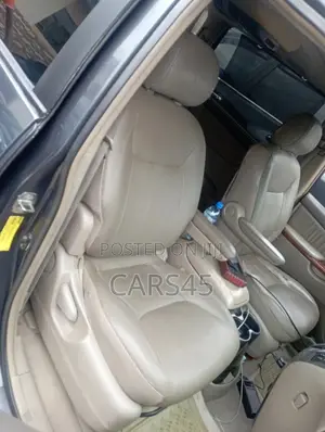 Toyota Sienna 2004 Gray