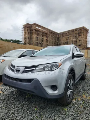 Toyota RAV4 LE 4dr SUV (2.5L 4cyl 6A) 2014 Silver