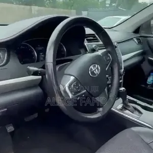 Toyota Camry 2017 Red