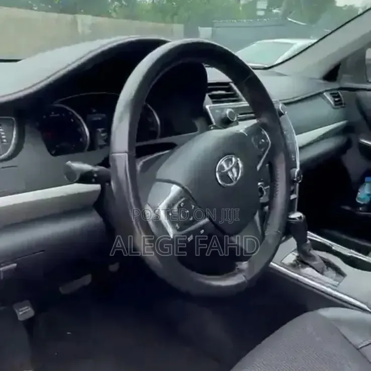 Toyota Camry 2017 Red
