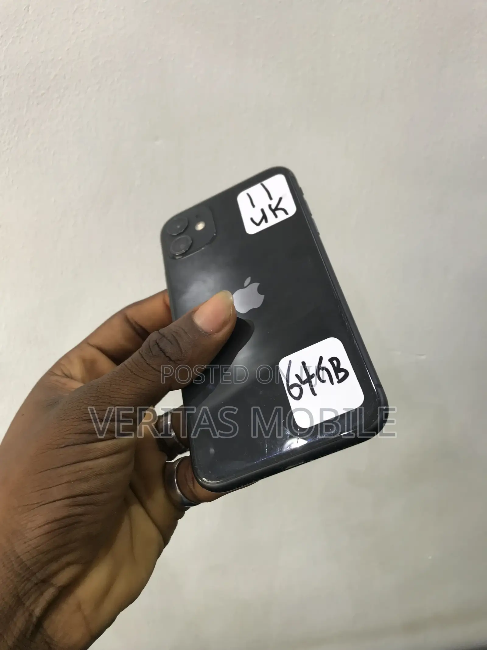 Apple iPhone 11 64 GB Black